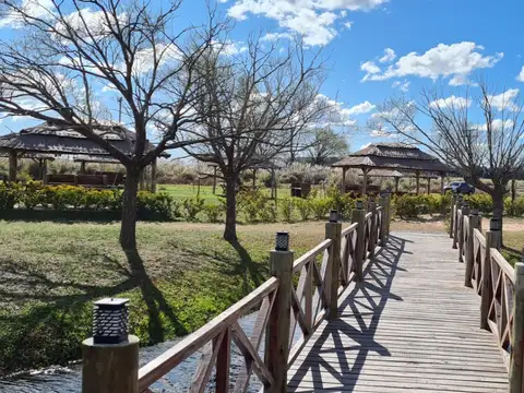 Terreno en Venta 30  mts Fondo