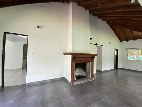 Casa 3 ambientes con 1 baño