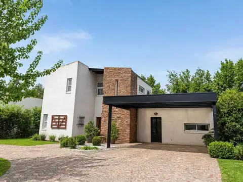 Casa en Venta en Zelaya, USD 240.000