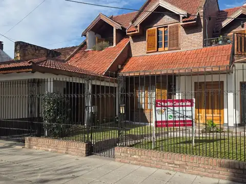 CASA EN VENTA FLORENCIO VARELA CON OFICINA