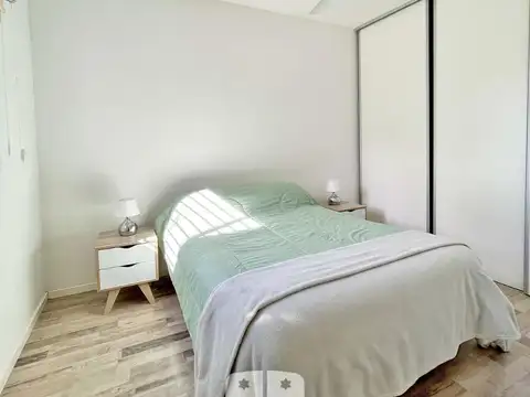 Del Valle Iberlucea 700, Piso 01