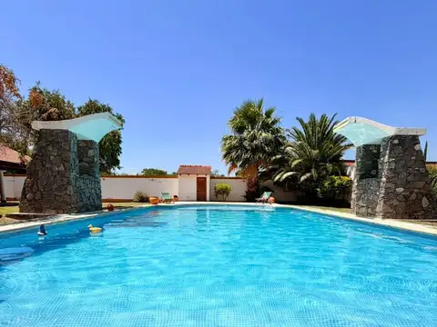 SE VENDE CASA NIVEL EJECUTIVO +DPTO EN VALLE VIEJO