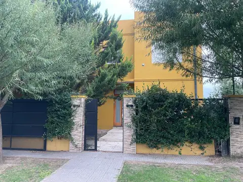 Casa en venta en tierra de sueños 2