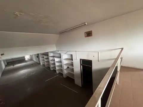 Local en Venta 46 años
