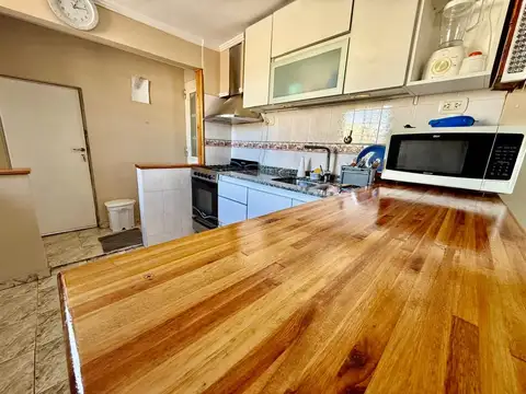 Depto Tipo Casa en Venta de 4 ambientes