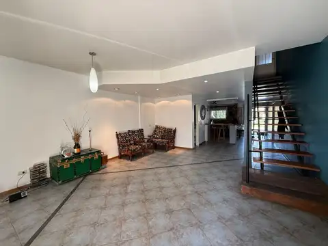 Casa en Venta en Ramos Mejia Sur, USD 299.000