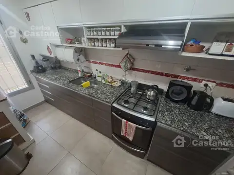 Depto Tipo Casa en Venta de 4 ambientes