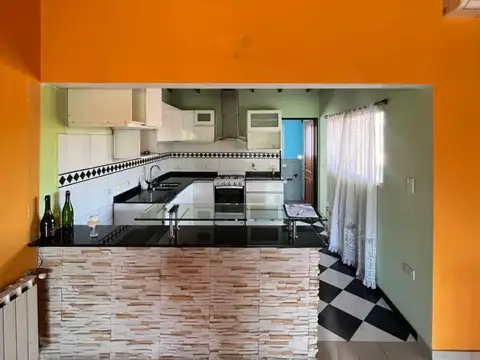 Depto Tipo Casa 3 ambientes con 1 baño