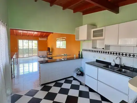 Depto Tipo Casa en Alquiler al Norte