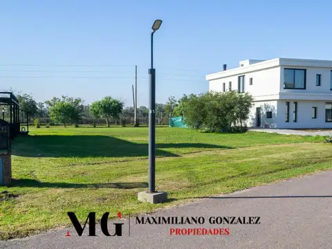 Terreno en Venta de 933,0 m2