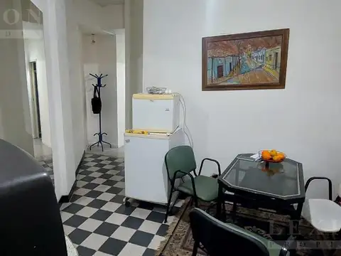 Depto PB en Pasaje Santos Discépolo 3 dormitorios Zona histórica