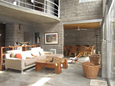 Casa para alquiler con muebles- Golf Club Argentino
