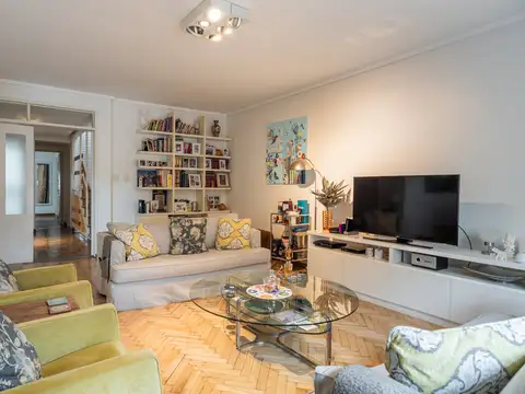 Depto Tipo Casa en Venta de 5 ambientes