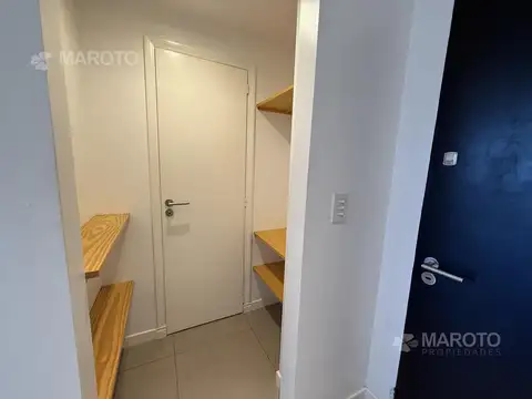 Departamento en Alquiler con 1 cocheras
