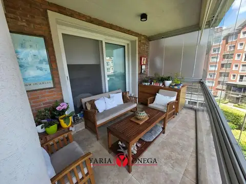 Departamento en Venta con 2 cocheras