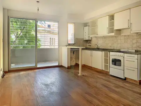 Montevideo y Ayacucho: 1 dormitorio