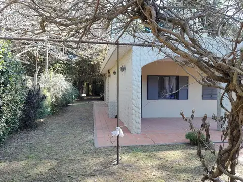 ALBERTI Y TRES ARROYOS