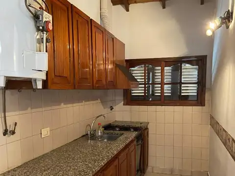 Depto Tipo Casa en Alquiler de 2 dormitorios