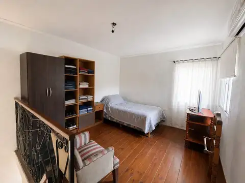 Depto Tipo Casa en Venta 8 años