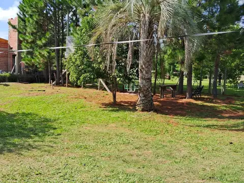 Casa en Venta con 3 cocheras