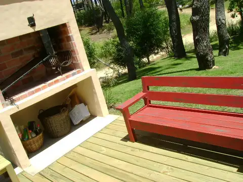 Casa 6 ambientes con 4 baños