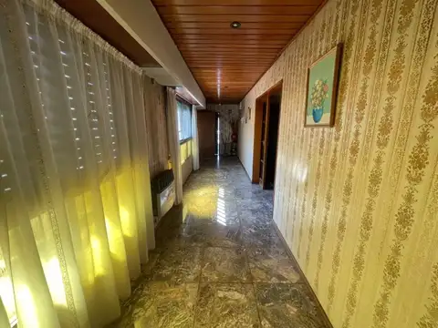 Laprida 4164 - Casa de 2 dormitorios a la venta con Quincho, Parrillero y Cochera