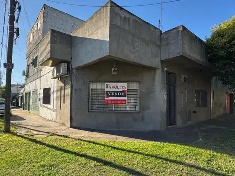 Lopez y Planes  al 4700