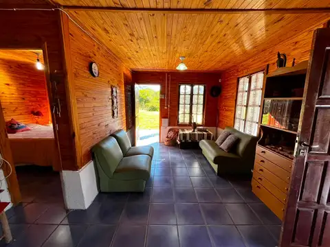 VENTA CABAÑA AMOBLADA EN LA SALA EL SIAMBON
