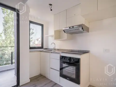 Venta monoambiente divisible con balcón a estrenar en Boedo