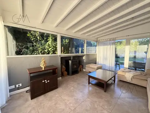 Casa en Alquiler de 3 dormitorios