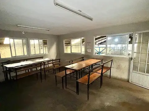 Local en Alquiler 40 años