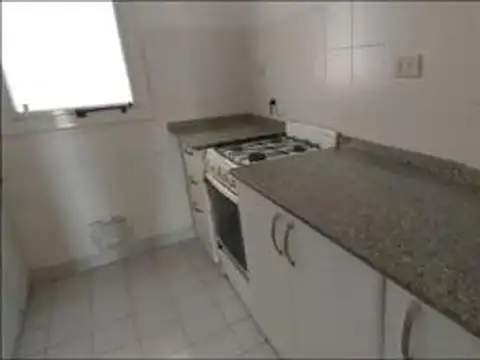 Olmos 200 , Piso 4