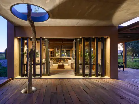 Casa en Venta en Ascochinga, USD 1.300.000