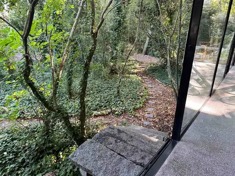 Casa 2 ambientes con 1 baño