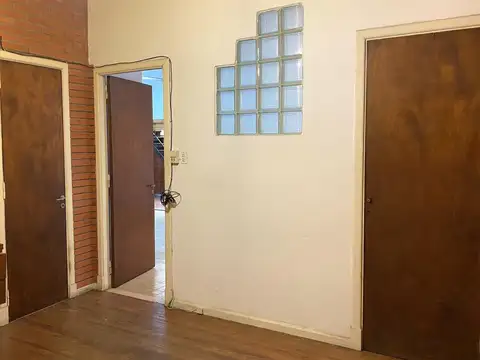 Depto Tipo Casa 3 ambientes con 2 baños