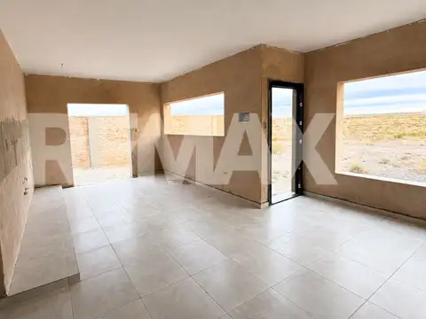 Casa 2 ambientes con 1 baño