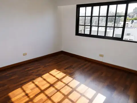 Depto Tipo Casa en Venta 26 años
