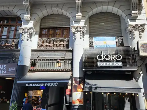 Piso con 23 habitaciones y 5 baños - RENTA