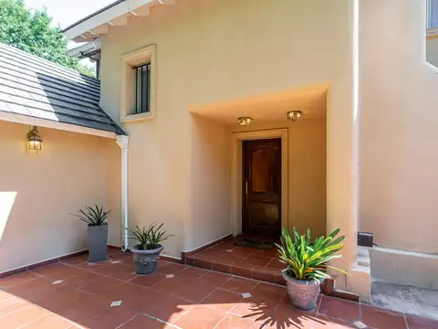 Casa en Venta de 5 dormitorios