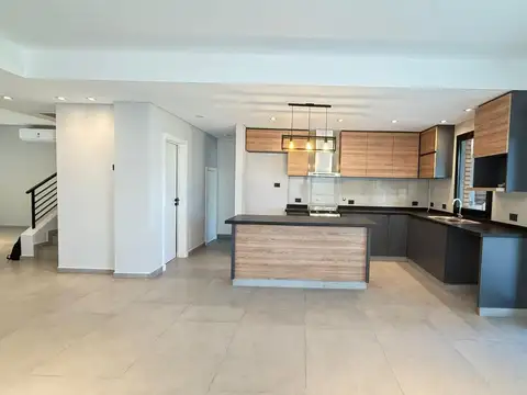 Casa en Venta en Bella Vista, USD 365.000