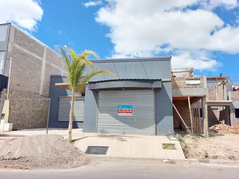 Local Comercial en Alquiler ? Calle Belgrano, Alto Maipú