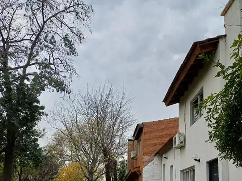 VENTA DUPLEX EN COUNTRY 3 AMBIENTES EN MONTE GRAND