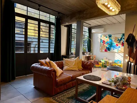 Depto Tipo Casa en Venta de 4 ambientes
