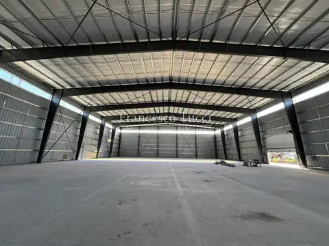 Galpón en venta y alquiler en el parque industrial PIM 2 Moreno