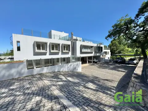 Madero Vista, San Lorenzo, Salta, Argentina.