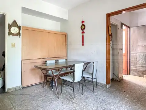 Casa 5 ambientes con 2 baños