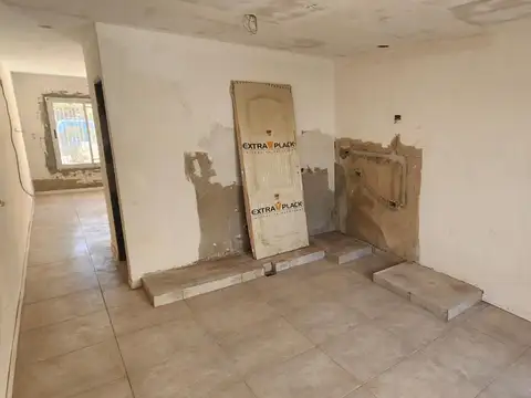 Depto Tipo Casa en Venta con 1 cocheras