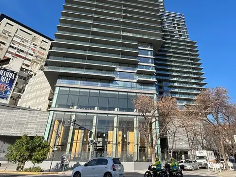 Increíble vista. Piso alto. Lujosos Amenites.