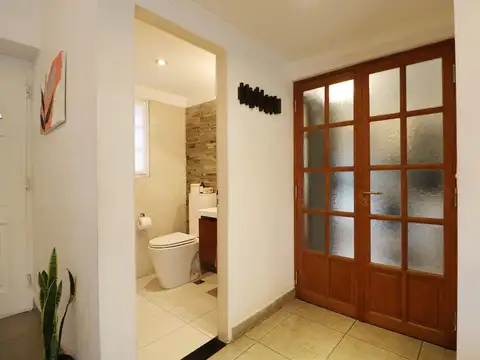 Depto Tipo Casa 4 ambientes con 2 baños