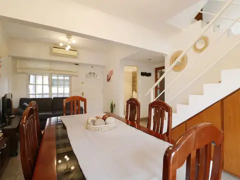 Depto Tipo Casa en Venta en Villa Pueyrredón, USD 250.000